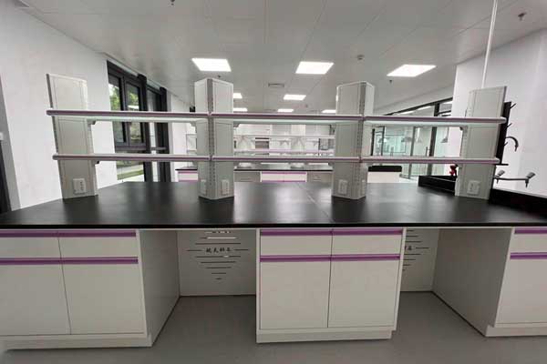 在實(shí)驗(yàn)室裝修設(shè)計(jì)中要注意哪些細(xì)節(jié)？